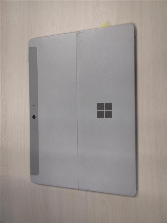 Microsoft Surface Go