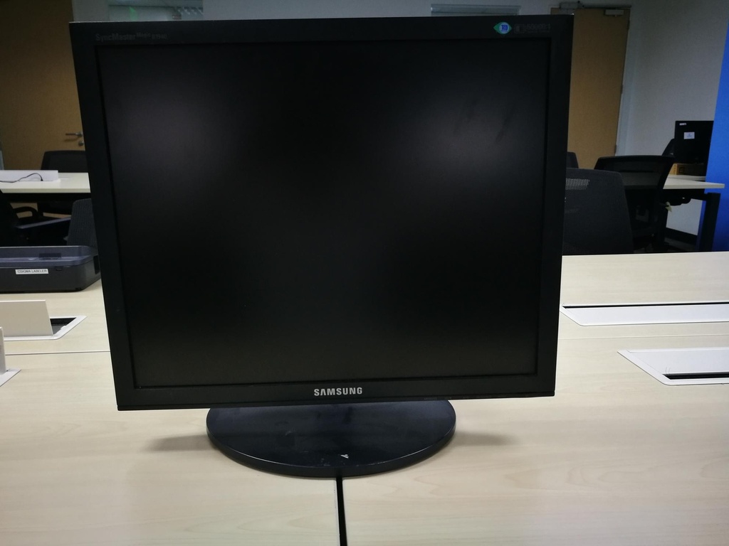 Samsung B1940R 19" LCD Monitor