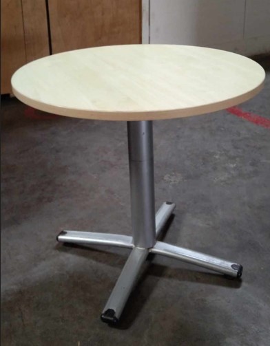 ROUND TABLE - WOOD TOP FINISH