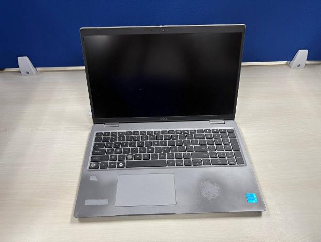 Dell Precision 3560