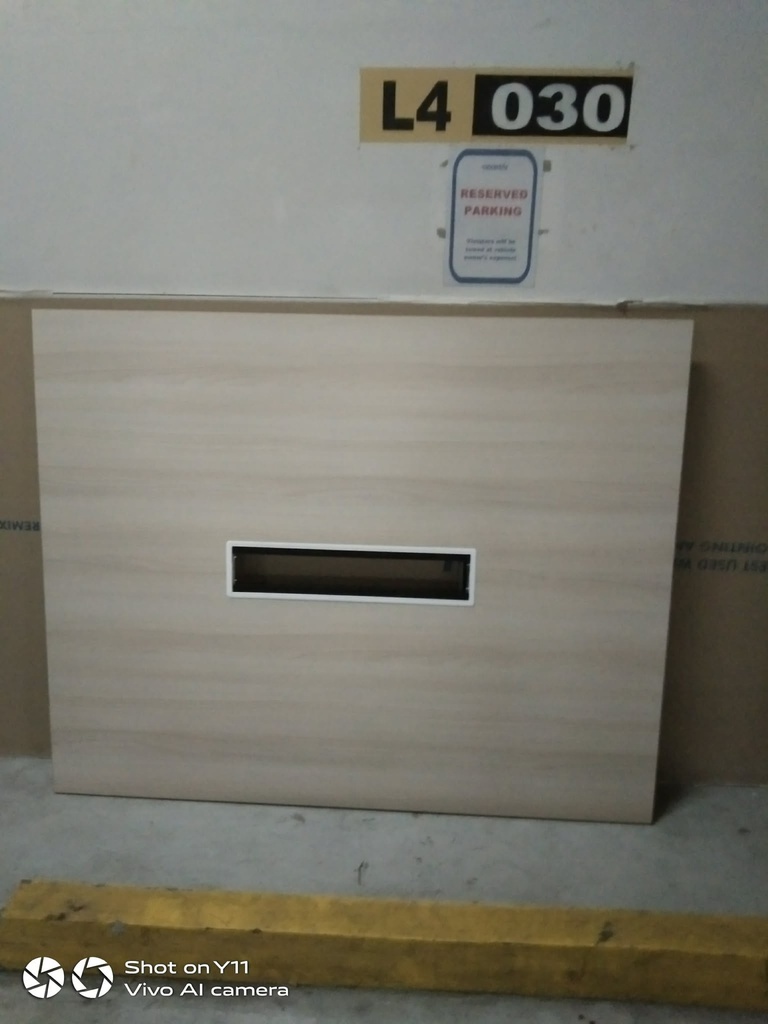 TABLE TOP - 150 X 120 CM