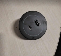 Movable USB + Type C Outlet