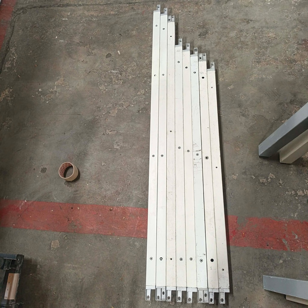 WHITE BEAM
