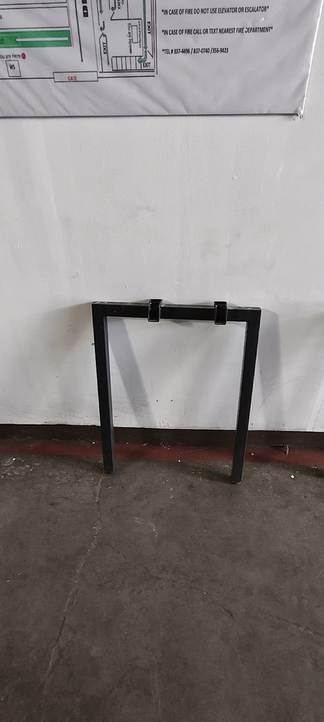 Single Legs Black