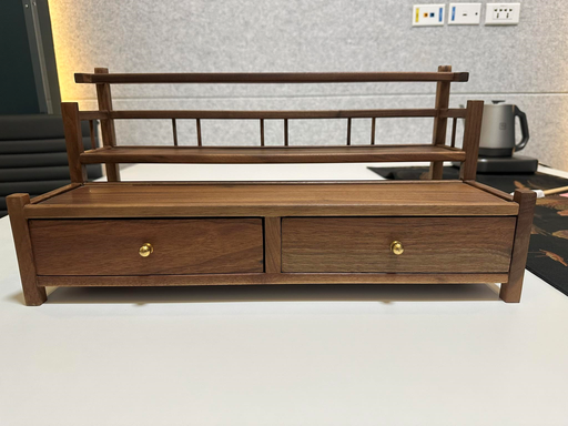 TABLE ACCESSORIES ORGANIZER