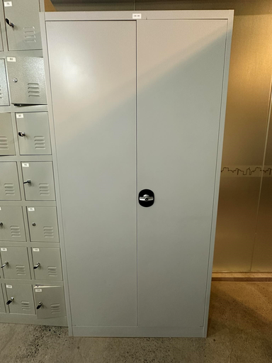 STEEL CABINET (183 X 90 CM)