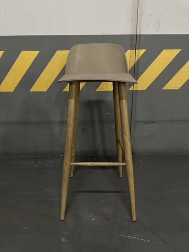 BAR STOOL - LIGHT BROWN