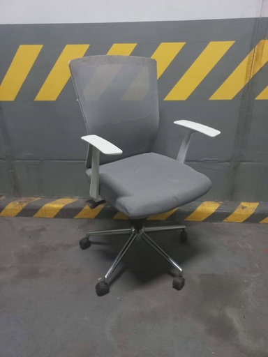 PRODUCTION CHAIR - GRAY