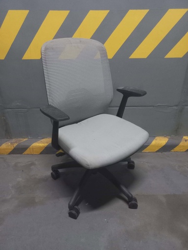 PRODUCTION CHAIR - GRAY