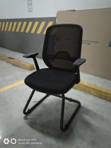 VISITORS CHAIR - SLED