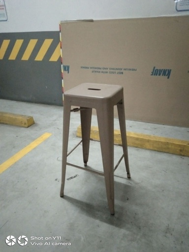 BAR CHAIR - BROWN