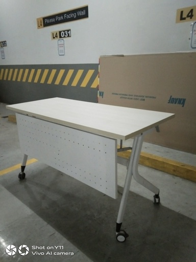 TRAINING TABLE (140 X 60 CM)