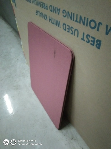 SIDE PARTITION (55 X 45 CM) - RED WITH BLACK LINING